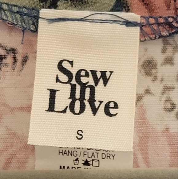 Sew In Love NWOT Floral Midi Dress Small - Picture 7 of 9